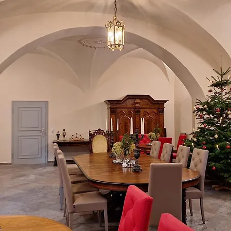 Stadtpalais Romantik-suite 3 Maximal 6 Personen Appartement *