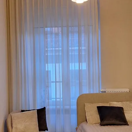 Apartamento Stadtpalais Romantik-suite 3 Maximal 6 Personen