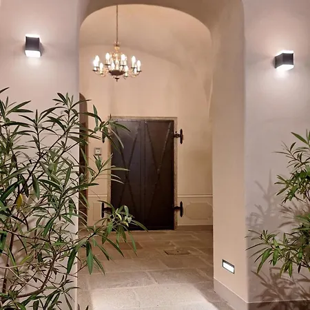 Stadtpalais Romantik-suite 3 Maximal 6 Personen *