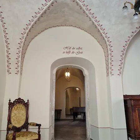 Apartamento Stadtpalais Romantik-suite 3 Maximal 6 Personen