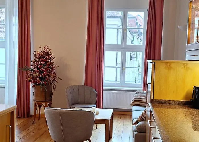 Stadtpalais Romantik-suite 3 Maximal 6 Personen