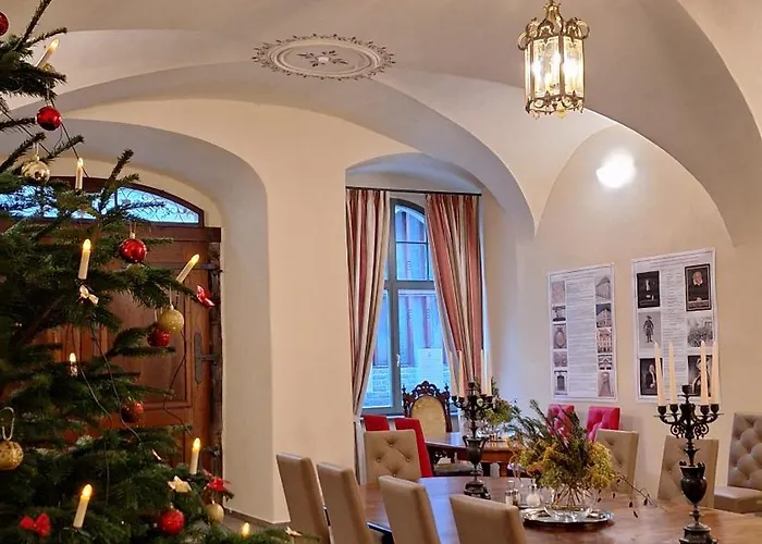 Stadtpalais Romantik-suite 3 Maximal 6 Personen