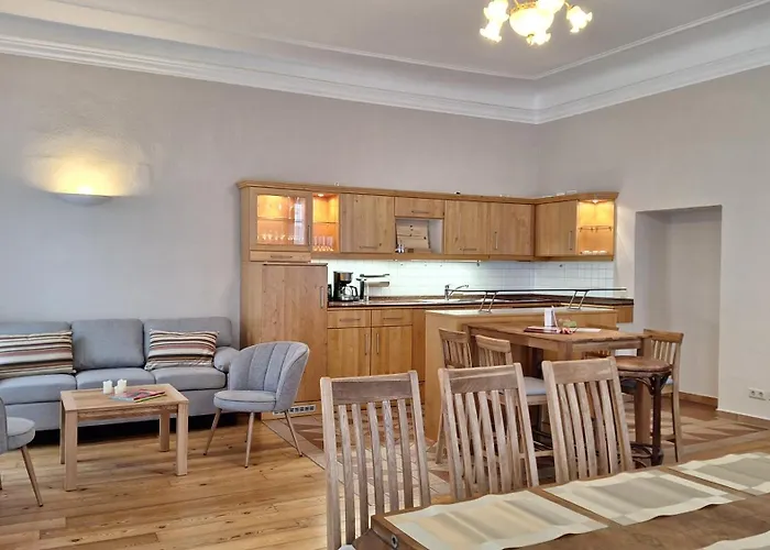 Stadtpalais Romantik-suite 3 Maximal 6 Personen 公寓 *