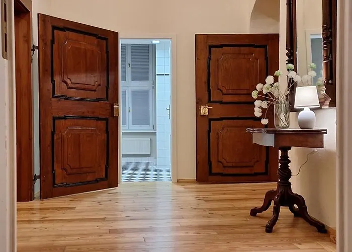 Stadtpalais Romantik-suite 3 Maximal 6 Personen * 包岑