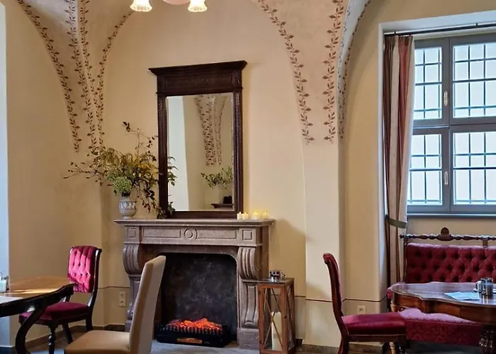 Stadtpalais Romantik-suite 3 Maximal 6 Personen *